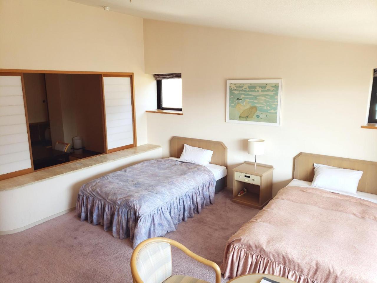Yufuin Kinrinko Hotel Kültér fotó